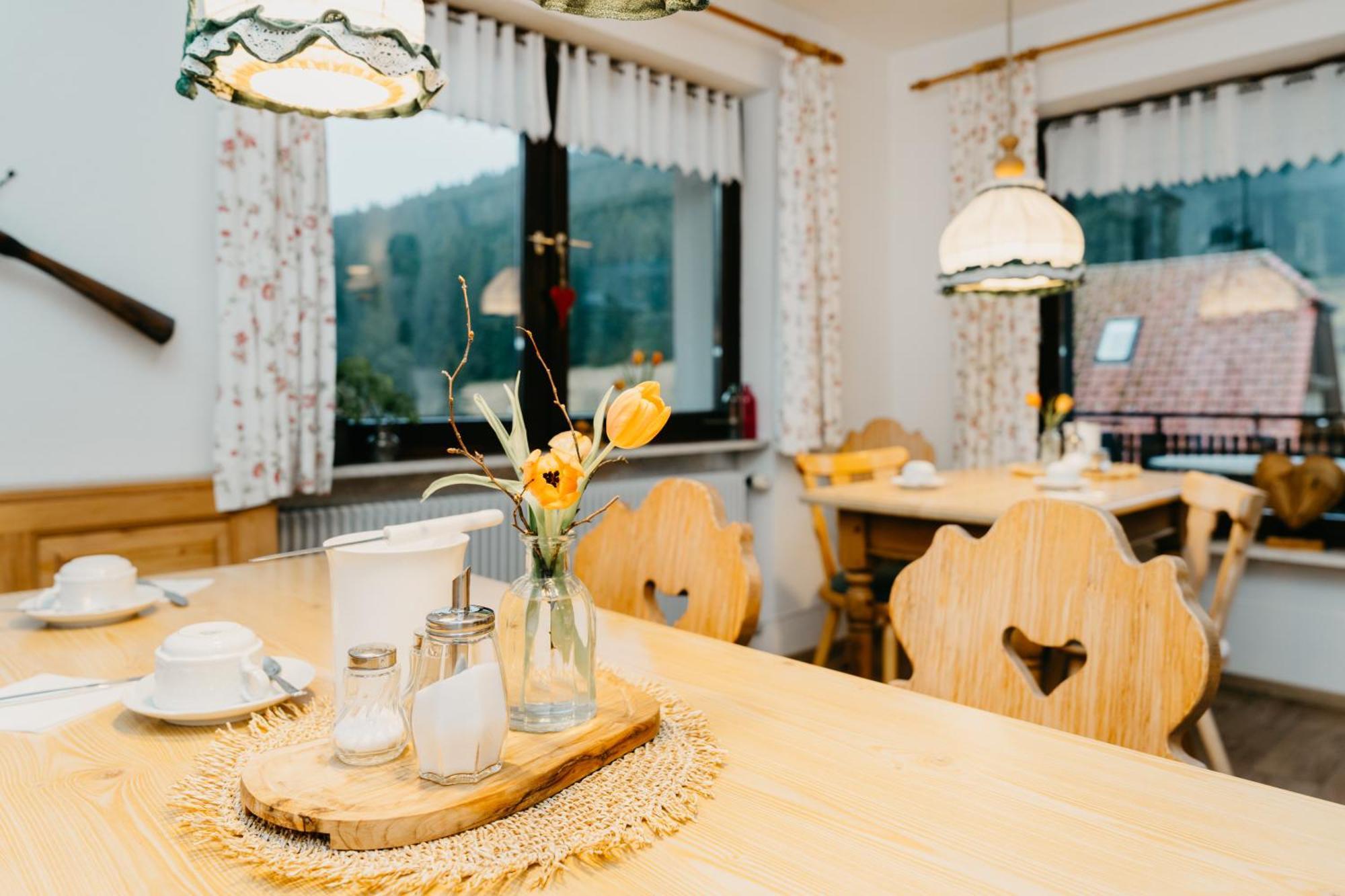 Schwarzwald-Hotel Kraeutle Feldberg  Buitenkant foto
